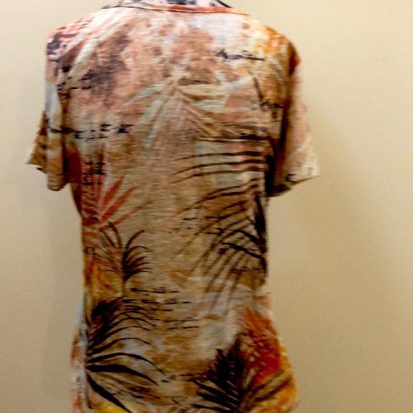 Coco Y Club Tshirt. Size small. Excellent condition - Picture 2 of 9